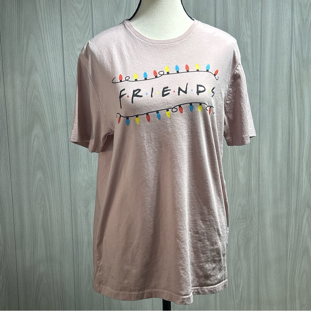 FRIENDS Old Navy Pink Short Sleeve Shirt Size Medium
